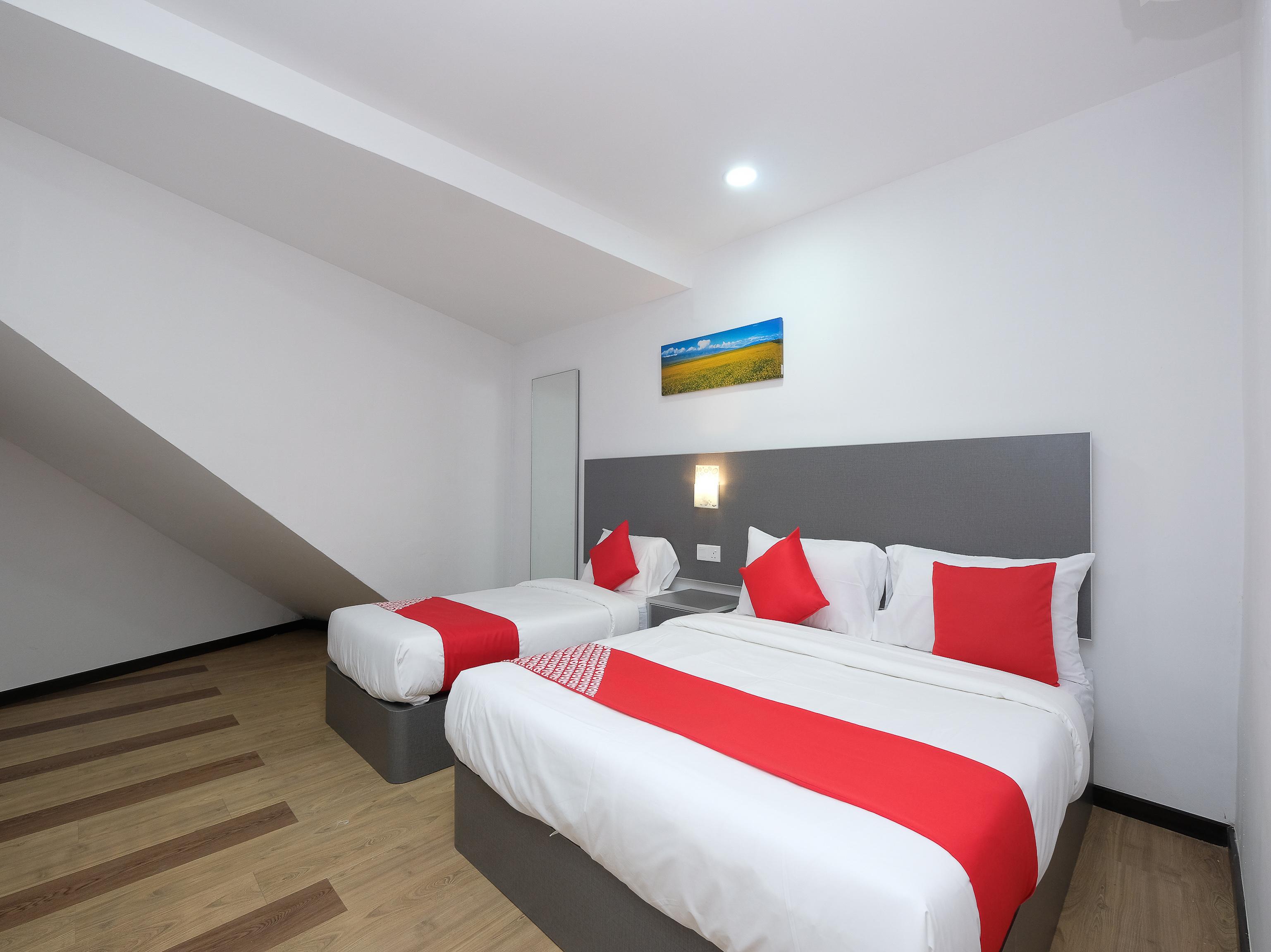 Oyo 44043 First Garden Hotel Kuantan Extérieur photo